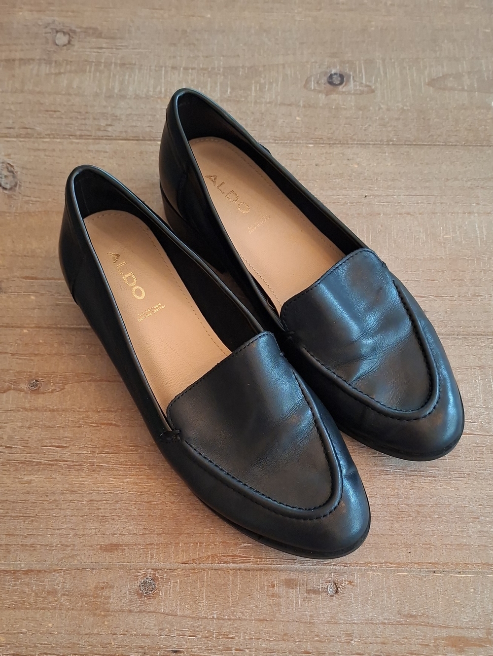 Aldo Classic Black Leather Everyday Almond-toe Slip-on Loafers (Size US 6.5)